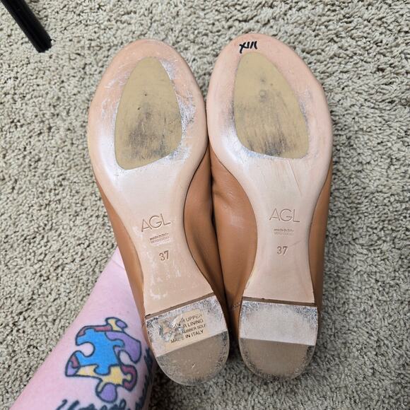 AGL Women’s Monika Cap Toe Leather Ballet Flat Tan Size 37 - Picture 6 of 8